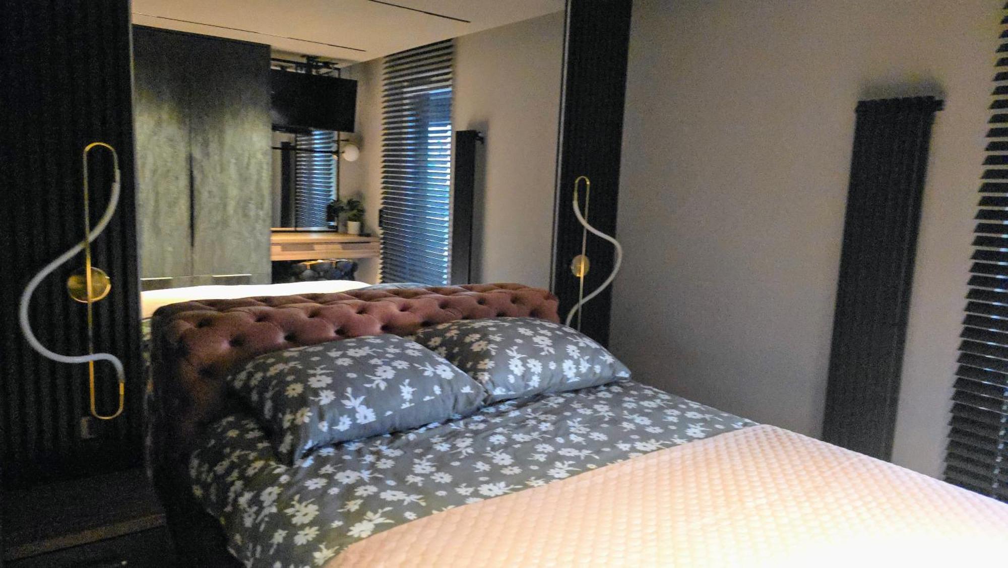 Apartament Dark Prestige New ! - Dostep 24H, Projektor , Garaz Podziemny , Klimatyzacja , Duzy Taras Kielce Zewnętrze zdjęcie