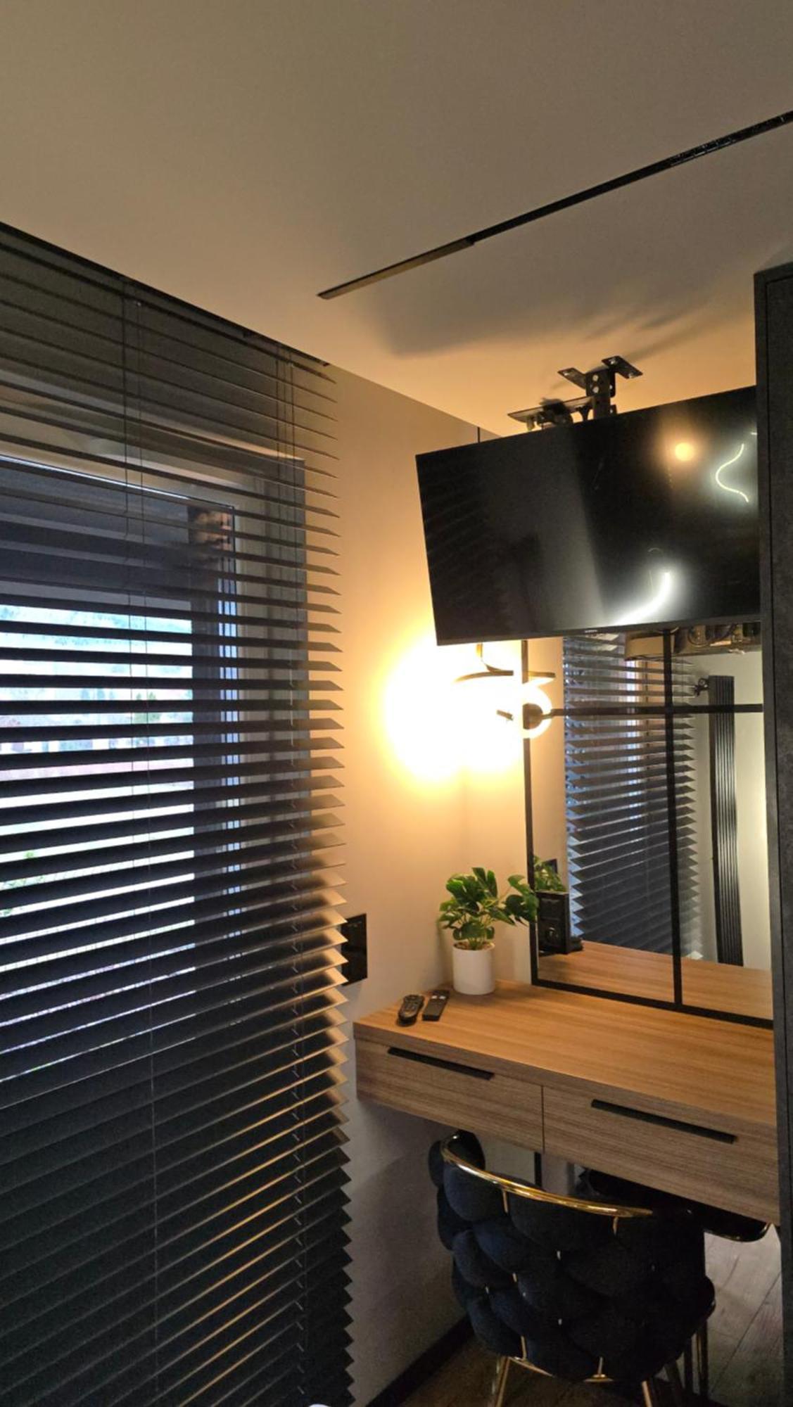 Apartament Dark Prestige New ! - Dostep 24H, Projektor , Garaz Podziemny , Klimatyzacja , Duzy Taras Kielce Pokój zdjęcie