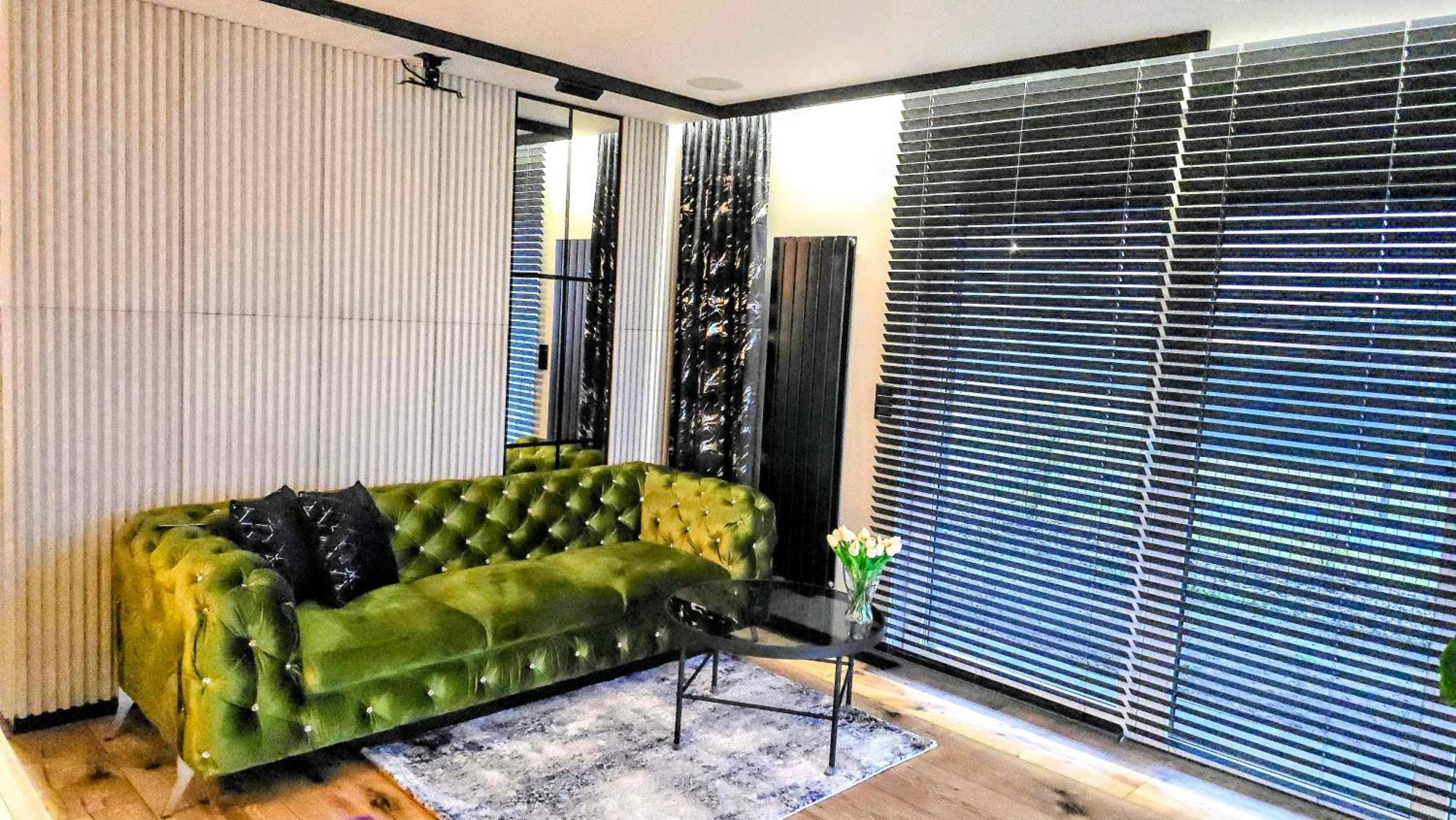 Apartament Dark Prestige New ! - Dostep 24H, Projektor , Garaz Podziemny , Klimatyzacja , Duzy Taras Kielce Zewnętrze zdjęcie